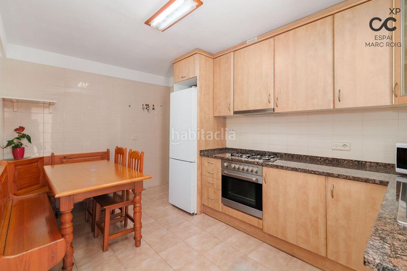 Foto 67f3765d-ad18-4653-b296-5cccd9135c28. Pis amb calefacció aparcament a Poble Nou-Olivar Gran Figueres