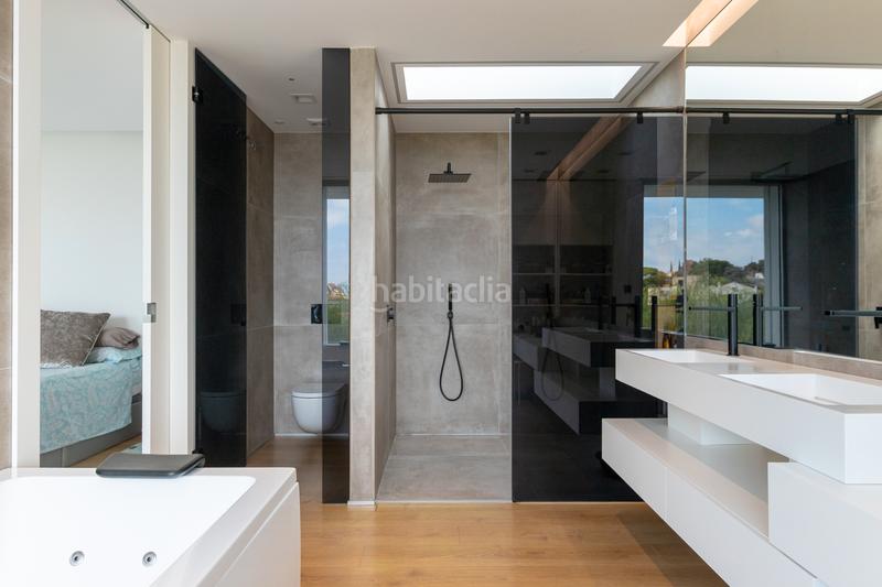 Foto 4c0ea445-bb59-4d83-99bf-03c1adb399f4. Maison avec cheminée chauffage parking piscine dans Teià