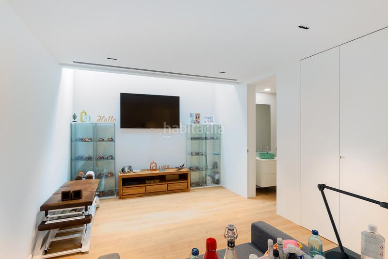 Foto efbda3dc-a08d-457a-9f54-4912e3e1a5cf. Maison avec cheminée chauffage parking piscine dans Teià