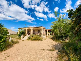 Chalet in Alcora (l´). Chalet en venta en lalcora, 4 dormitorios.