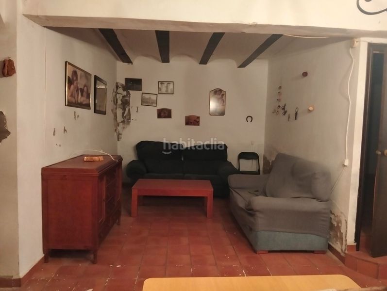 Foto d4db44d3-9079-49ca-9f34-e4b9a9fc9bf6. Casa ?? casa de pueblo a reformar en el centro ?? en Bugarra