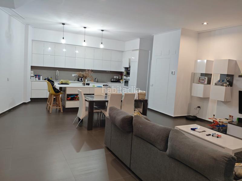 Foto b5bb1eb1-921c-4e89-96e2-99c6dea77ad2. Casa  en venta – zona tranquila, lista para entrar a vivir en Vilamarxant