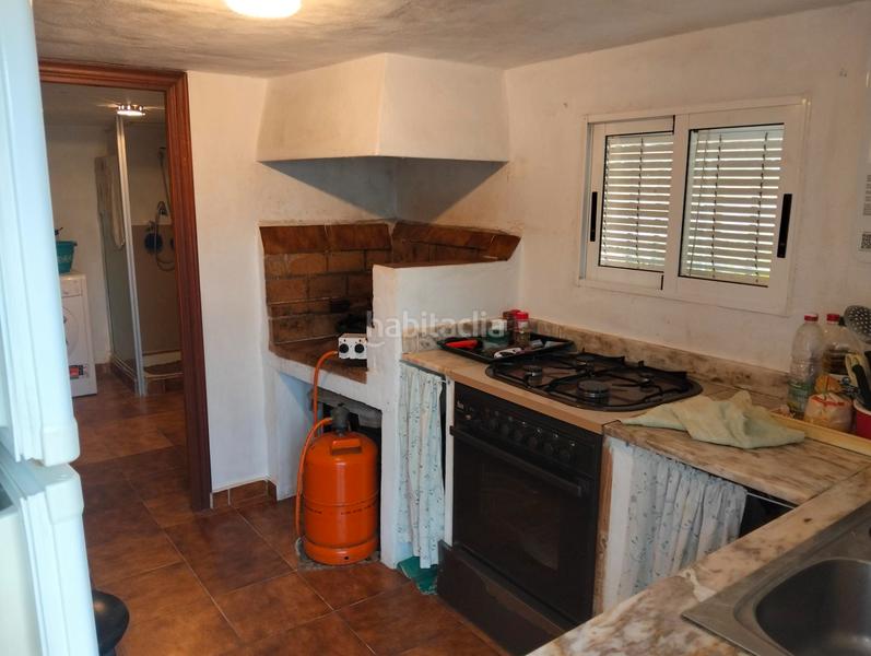 Foto 48f7710a-72d1-4061-b713-52852c6a5926. Chalet with fireplace pool in Vilamarxant