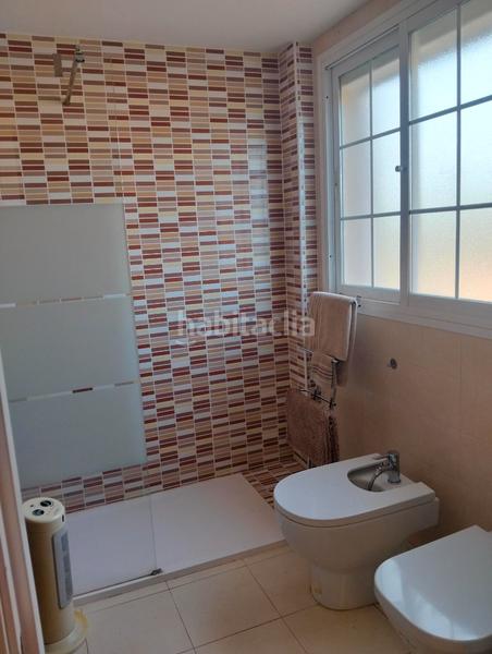 Foto 35b4d2ce-0918-44e6-b5cf-c35387b69673. Semi detached house with pool in Pla dels Aljubs Pobla de Vallbona (la)