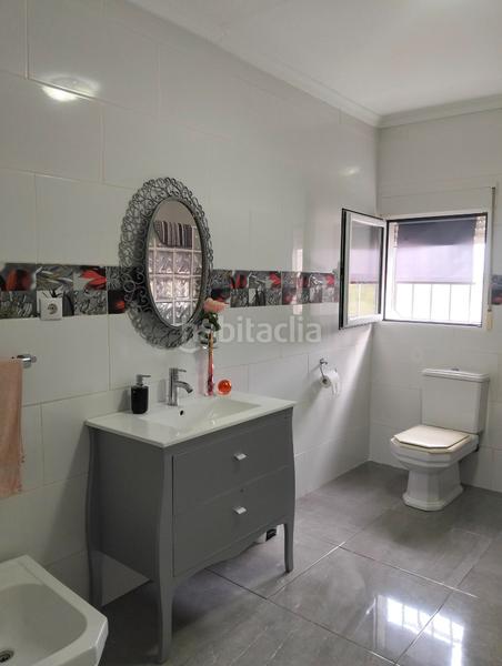 Foto 380a276f-631e-4a88-8805-523cc06039b9. Xalet amb piscina a Riba - roja de Túria