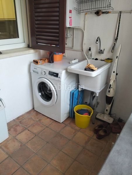 Foto 27608aba-616b-4554-9ab8-df337e39f7c4. Casa adossada amb piscina a Riba - roja de Túria