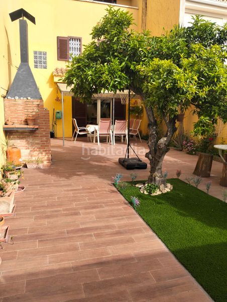 Foto 568310fb-9642-4f9e-92a7-b33f59f8915f. Casa adossada amb piscina a Riba - roja de Túria