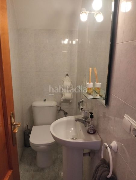 Foto 874ec123-8c8f-4784-9064-e4c28ba905c2. Casa adossada amb piscina a Riba - roja de Túria