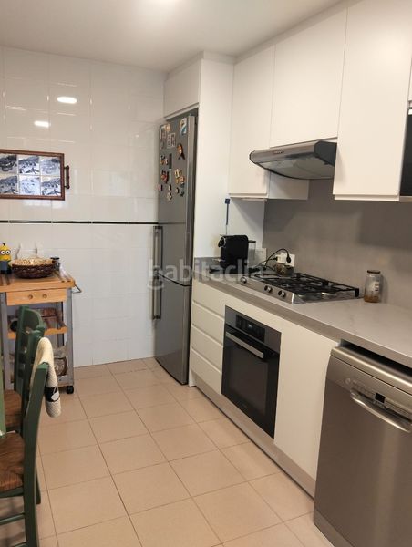 Foto 95877c20-2fa3-4018-80f5-0215a7055e9b. Casa adossada amb piscina a Riba - roja de Túria