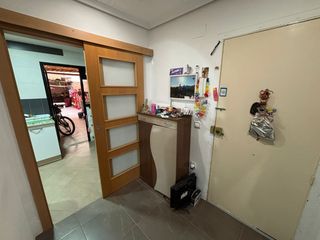 Etagenwohnung in Vilamarxant. ¡oportunidad en vilamarxant! planta baja con patio y 3 habitacio