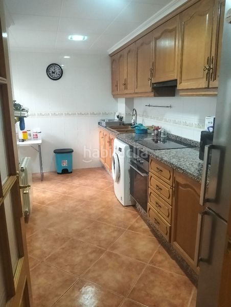 Foto 4282bf55-ebbd-4cf6-b16a-052d6a2153e2. Rent flat with parking in Vilamarxant