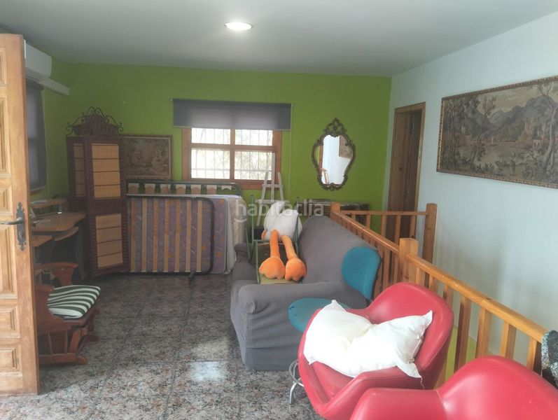 Foto a0b1c3db-7284-4010-92fb-a7c39d89f854. Xalet a Vilamarxant