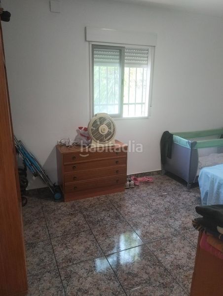 Foto df38d7de-61d7-4277-9ec5-997b9ac455c1. Xalet a Vilamarxant