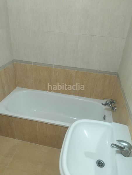 Foto 7a5d815b-3eee-45db-a4de-be2096650a27. Flat with parking in Vilamarxant