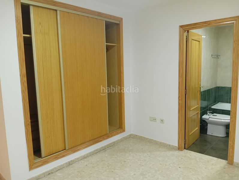 Foto ebddb4a5-e65b-4abf-a24a-2a3e503b4c1d. Location appartement avec chauffage parking piscine dans Vilamarxant