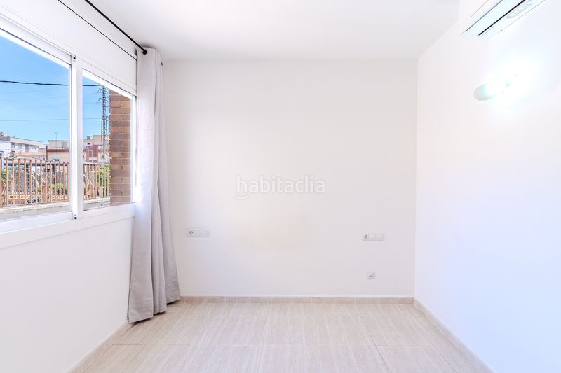 Foto 2f3b126d-6555-4be9-85ae-3e6ff45799cb. Pis amb calefacció aparcament a Segur de Calafell nucli urbà Segur de Calafell