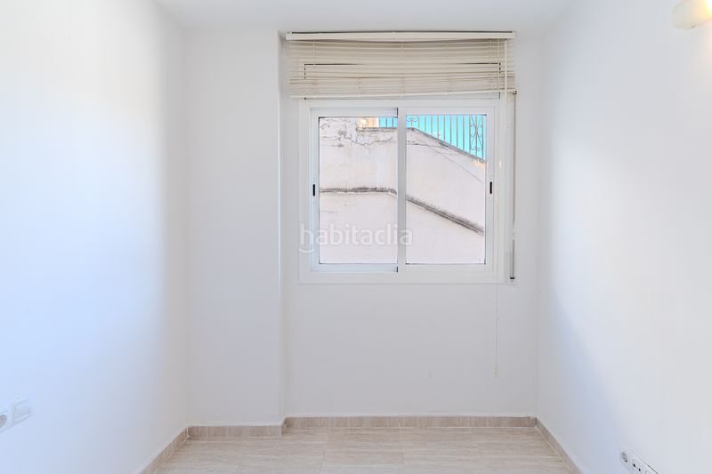 Foto d74e49af-4196-40d5-bd9b-8c00324d5c57. Pis amb calefacció aparcament a Segur de Calafell nucli urbà Segur de Calafell