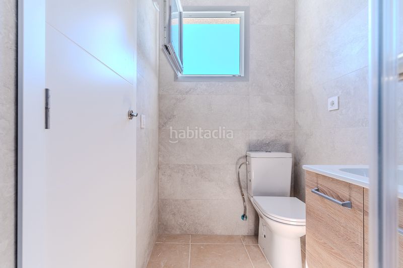 Foto fd8704bc-9205-4258-81d8-15ce8f4398af. Xalet amb calefacció aparcament a Alcossebre