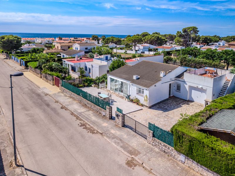 Foto e4f16914-efea-4108-ba0b-e312c35c3861. Xalet amb calefacció aparcament a Calafat Ametlla de Mar (L´)