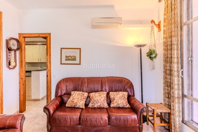 Foto d1c2d268-37ae-4d7b-a20d-0003243d66fc. Xalet amb calefacció aparcament a Ampolla (L´)