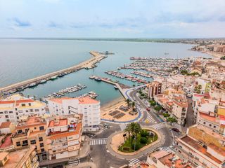 Piso  Carrer sant sebastia. Piso en venta en sant sebastia 10, l'ampolla