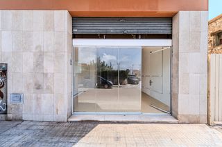 Business premise in Vandellòs i l´Hospitalet de l´Infant. Local en venta en estació 60, l'hospitalet de l'infant