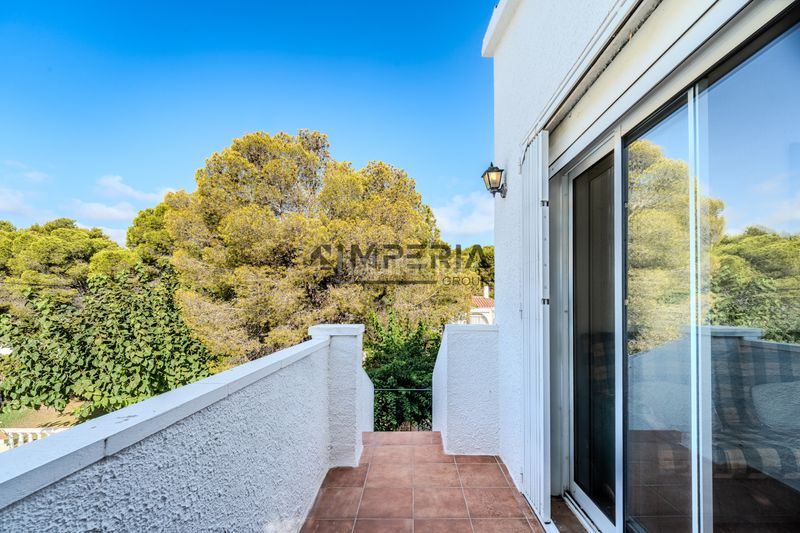 Foto 242aeb36-0a02-42e4-a524-e92d9602f5eb. Chalet  independiente en venta en castella-3 cales 50, l'ametlla de mar en Ametlla de Mar (L´)