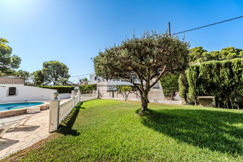 Foto 5669c000-8ed4-41d1-b5b5-efeb7eadfcf0. Chalet  independiente en venta en castella-3 cales 50, l'ametlla de mar en Ametlla de Mar (L´)