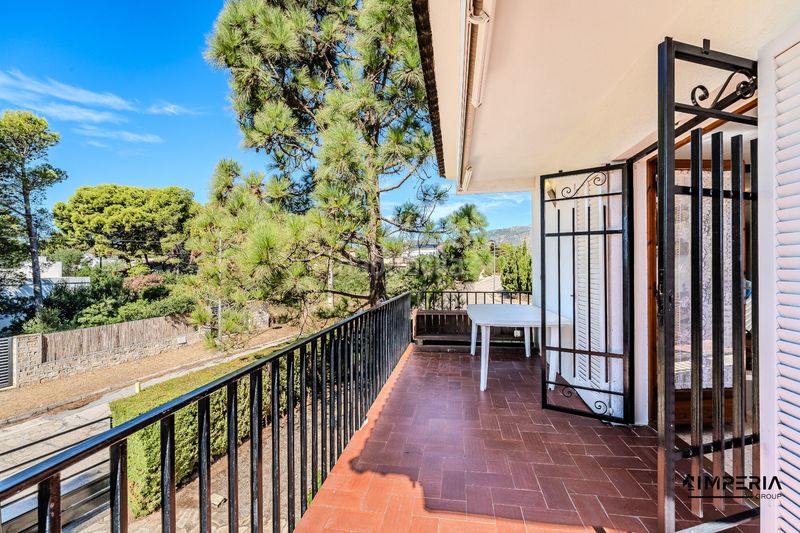 Foto 676b3be8-e32c-4d62-ba1a-f719a41200c8. Chalet con riscaldamento in Calafat Ametlla de Mar (L´)