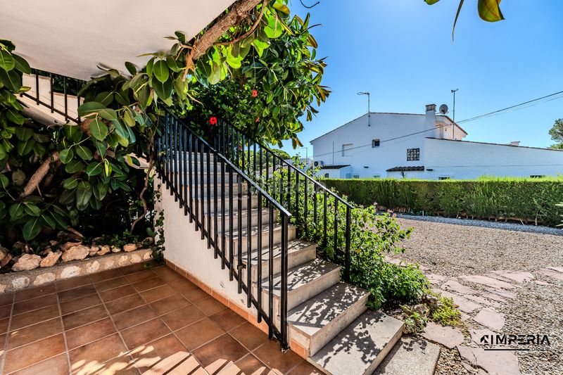 Foto ca0b0ed7-3470-4fb6-9713-6a4d55149589. Chalet con riscaldamento in Calafat Ametlla de Mar (L´)