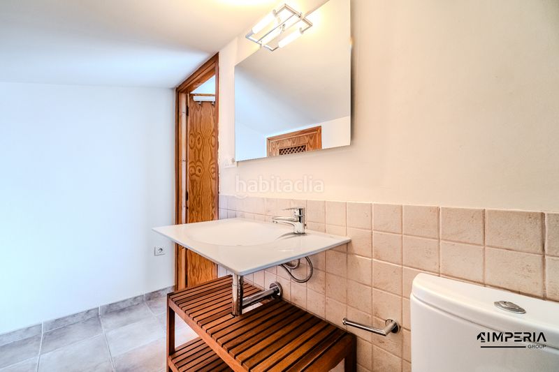 Foto aed9546f-2a29-48ff-ad2c-9a3172307512. Xalet amb xemeneia calefacció aparcament a Calafat Ametlla de Mar (L´)