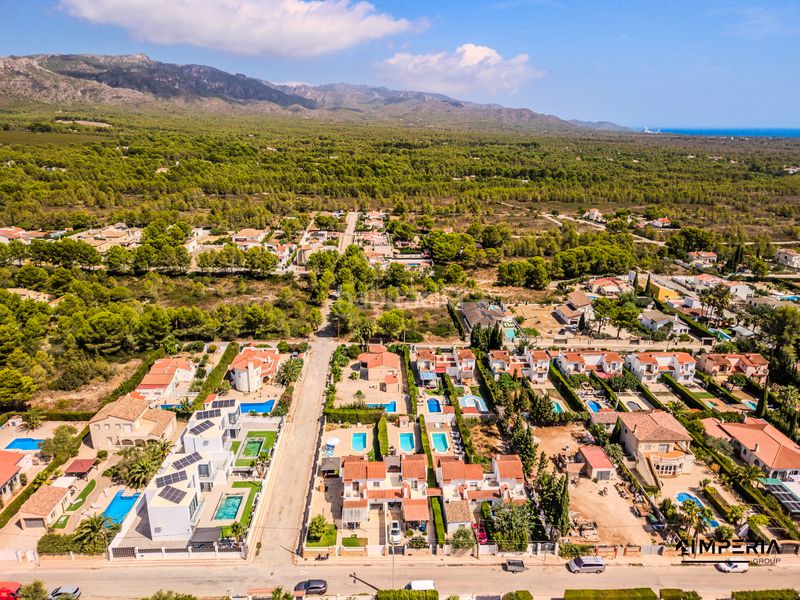 Foto a9a2b0c0-9a75-467e-ba28-3c497f68899d. Xalet amb piscina a Les Tres Cales Ametlla de Mar (L´)