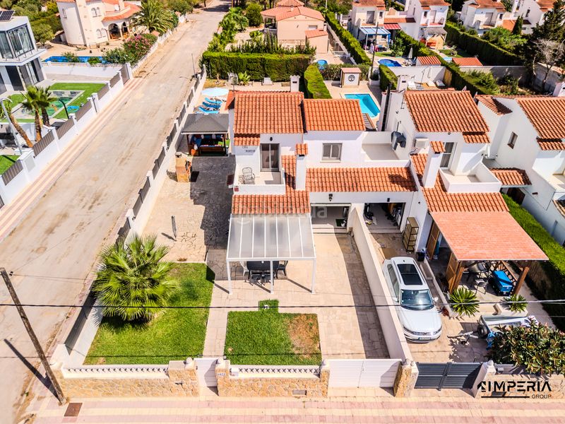 Foto b22863c6-7dc7-491c-a42f-16faee28f959. Xalet amb piscina a Les Tres Cales Ametlla de Mar (L´)