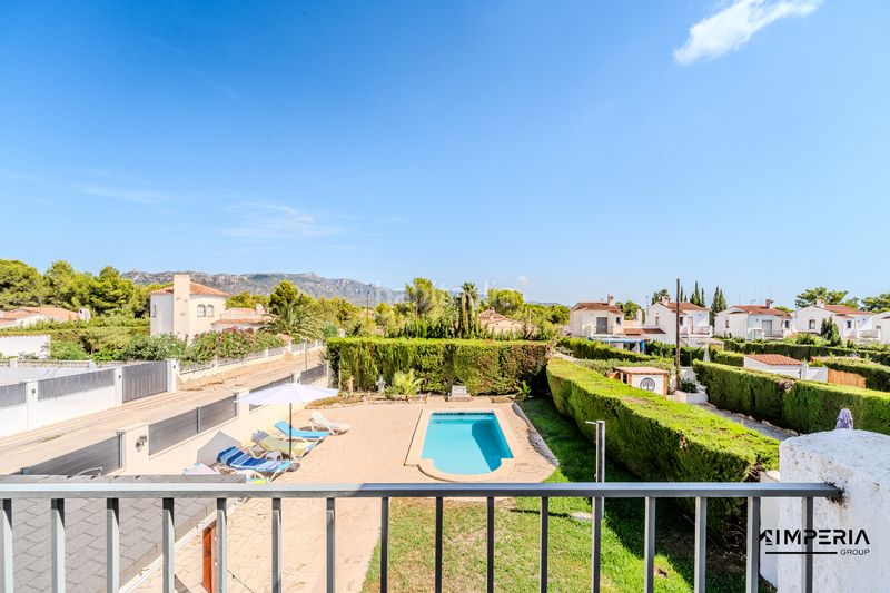 Foto d7d784bb-d4e1-46a2-a92f-59706a1304ca. Xalet amb piscina a Les Tres Cales Ametlla de Mar (L´)