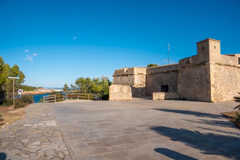 Foto adadc87d-0fbb-4a2e-ab77-8a7bbf159f2a. Chalet mit heizung parking pool in Les Tres Cales Ametlla de Mar (L´)
