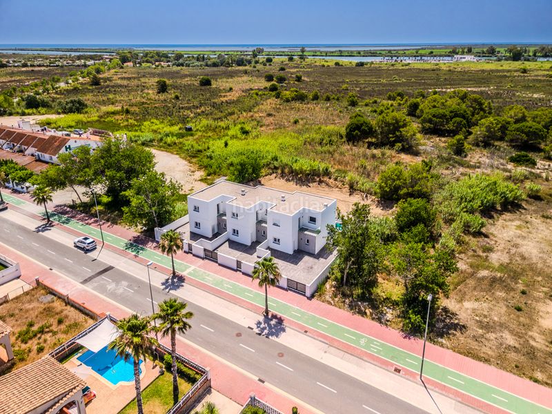 Foto a421cae5-c7a0-4023-8328-7c519f1f7007. Casa adossada amb calefacció piscina a Deltebre