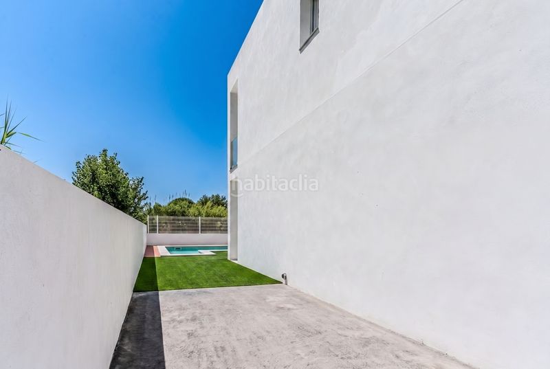 Foto fc60ae4d-18ad-4240-b326-3f5ab7e50694. Casa adossada amb calefacció piscina a Deltebre