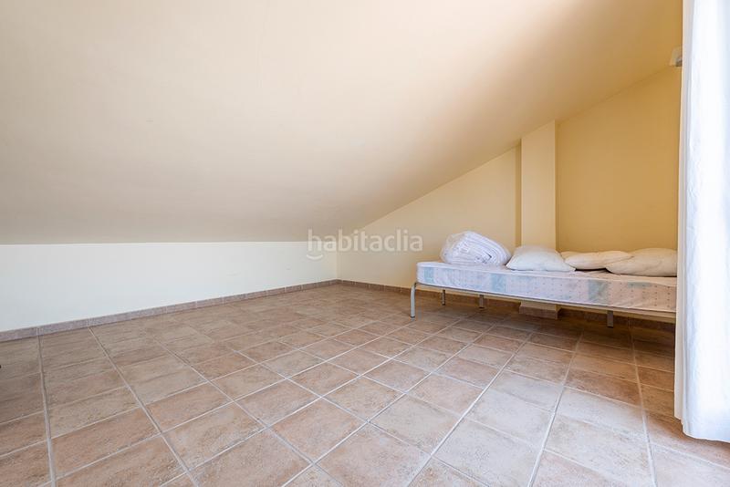 Foto b94daec8-020d-4f1d-a6a8-05c9658a6384. Casa pareada chalet esquinero con vistas al mar en la preciosa urbanización de riumar en Deltebre
