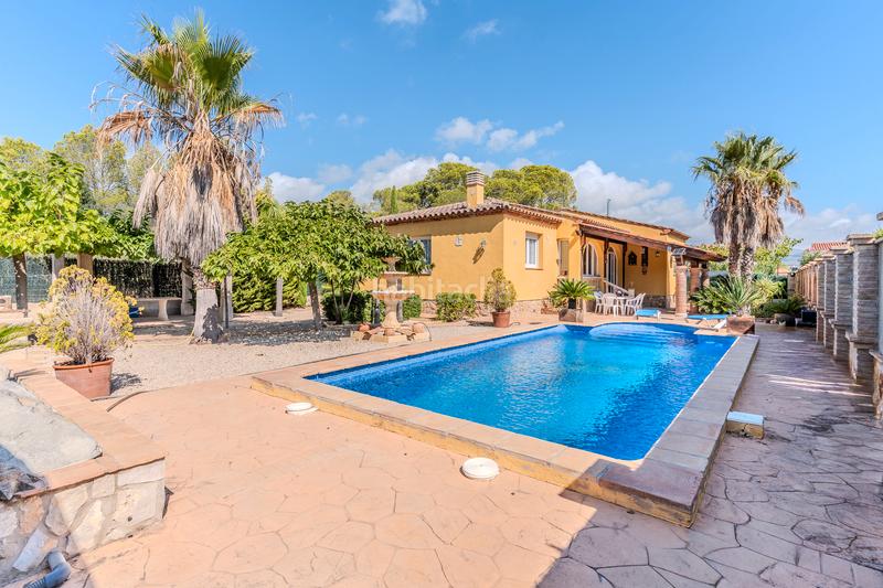 Foto 5d55090c-1436-4a17-994c-1def5def42be. Chalet  con espectacular parcela en Les Tres Cales Ametlla de Mar (L´)