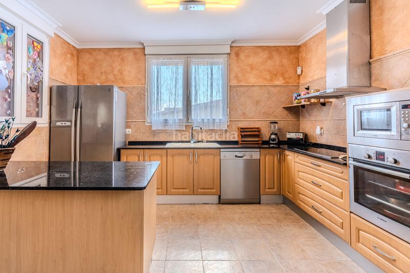 Foto 73ba3b77-1f5a-4be6-8ff9-a2ce7139f31b. Chalet  con espectacular parcela en Les Tres Cales Ametlla de Mar (L´)