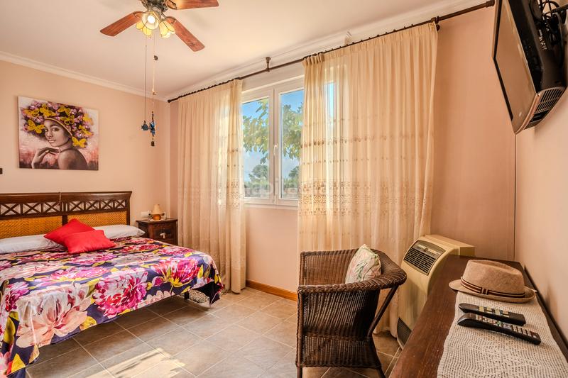 Foto 7febfdec-3a52-41d4-95e7-5b33b776f16b. Chalet  con espectacular parcela en Les Tres Cales Ametlla de Mar (L´)