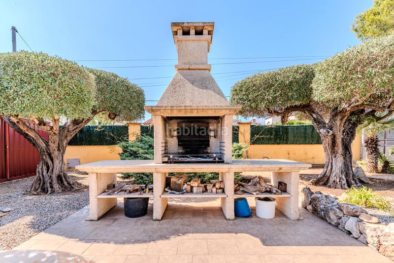 Foto d6cff664-d8bd-4ab8-b20b-c56ede540e8e. Chalet  con espectacular parcela en Les Tres Cales Ametlla de Mar (L´)