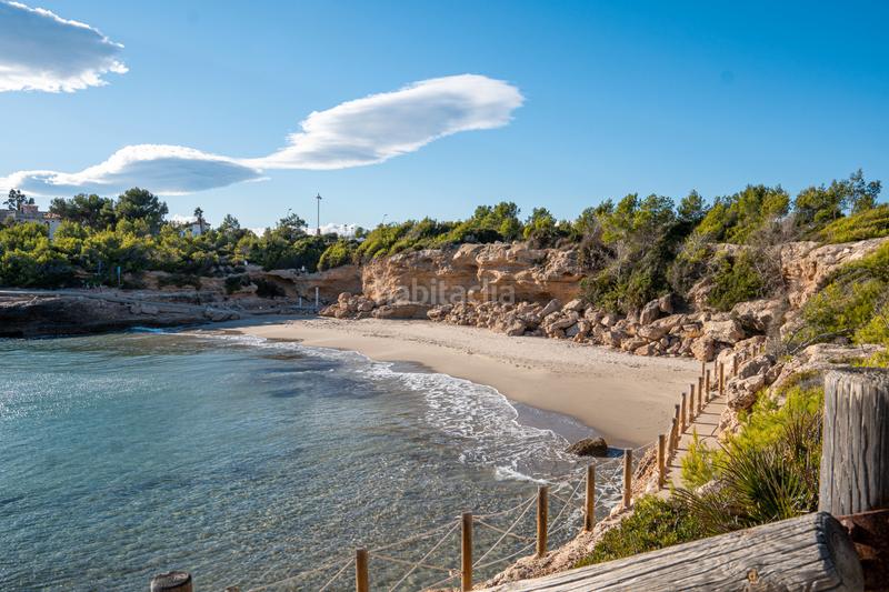 Foto f281b68a-3e19-4246-861b-4d228e478f09. Chalet  con espectacular parcela en Les Tres Cales Ametlla de Mar (L´)