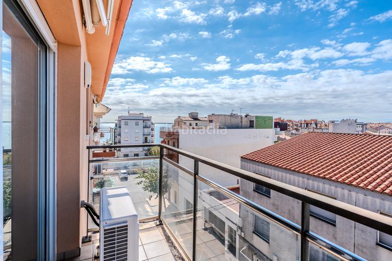 Foto 1844a1c4-322e-4522-b560-f50966a01e1d. Dúplex amb calefacció aparcament a Ampolla (L´)