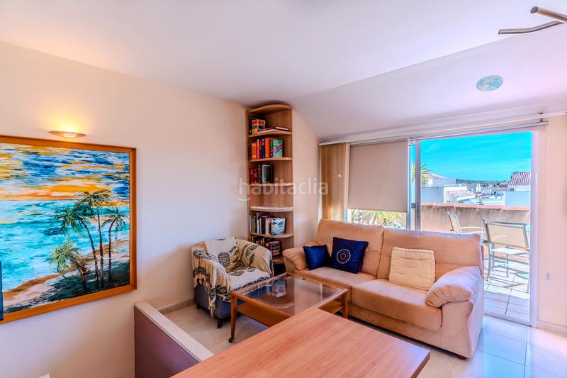 Foto 573cf7da-9ae6-4120-a7d4-25af0f0ed654. Dúplex amb calefacció aparcament a Ampolla (L´)