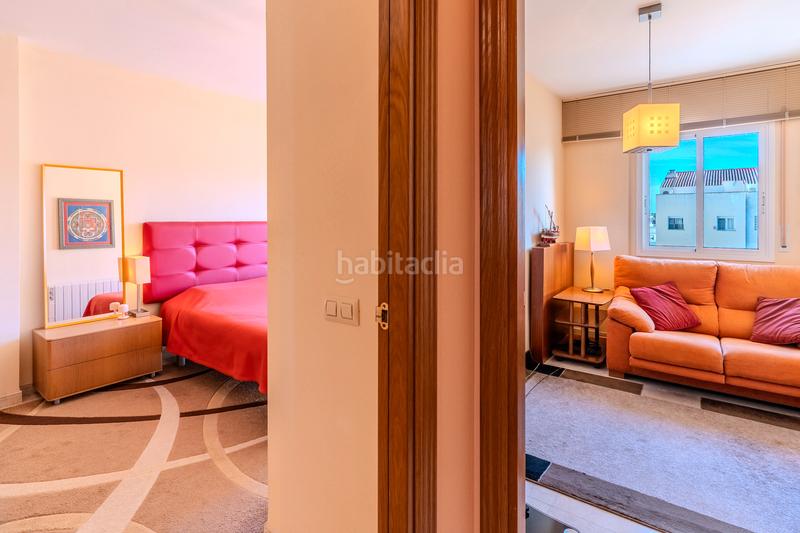 Foto 5b854d86-68c1-4565-842e-2f7769030382. Dúplex amb calefacció aparcament a Ampolla (L´)