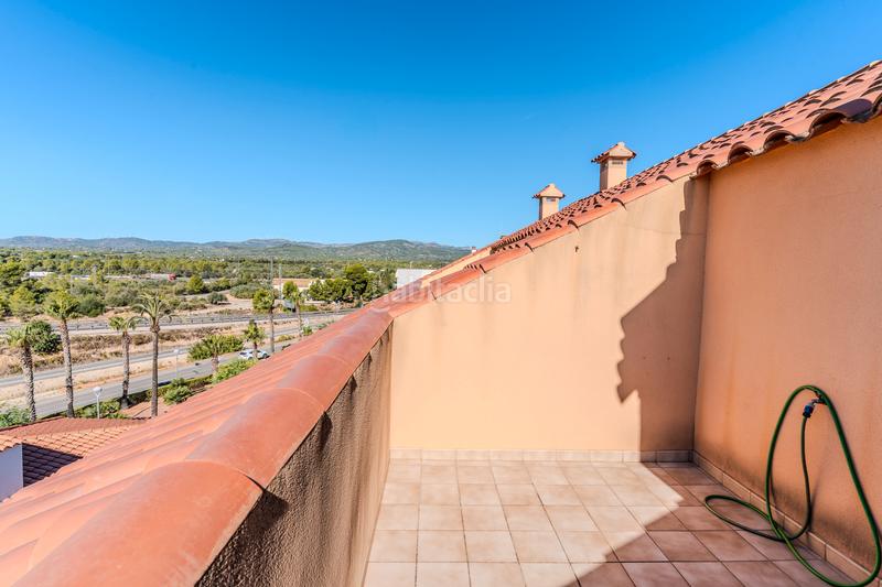 Foto 954ea0d4-4bd7-4269-9da5-c21400ff3ed1. Dúplex amb calefacció aparcament a Ampolla (L´)