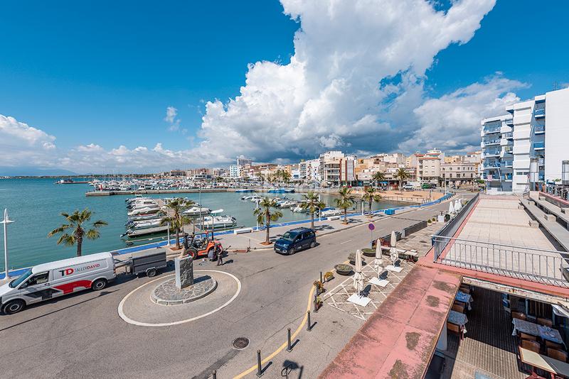 Foto d083159f-a1e0-4eac-b80d-1697d0e76b60. Dúplex amb calefacció aparcament a Ampolla (L´)