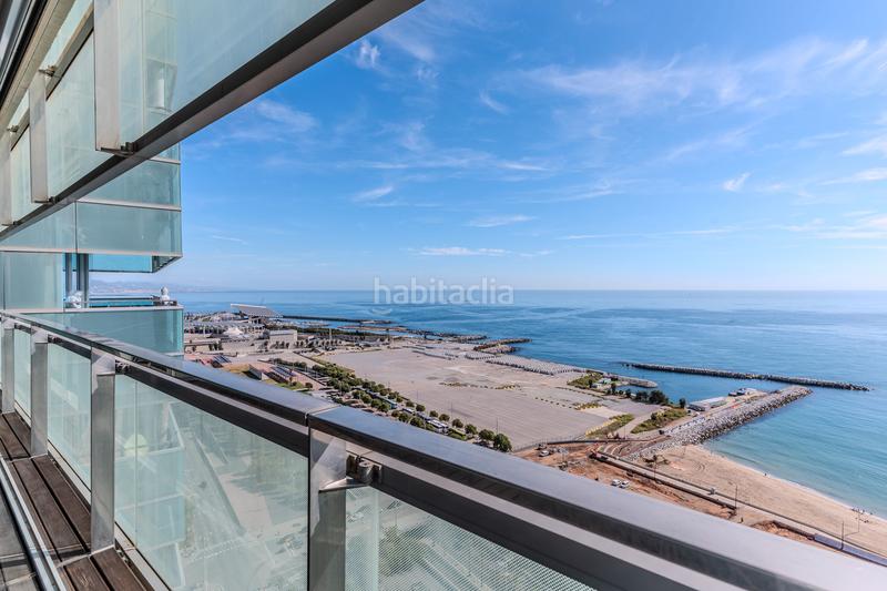 Foto 3dcad115-aed9-4252-93a8-a609bdac01db. Zweistöckige wohnung mit kamin heizung parking pool in Barcelona