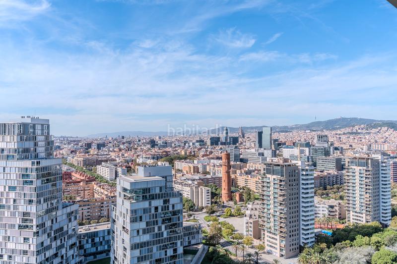 Foto d0ad405e-e455-4a3d-962b-48228cb03095. Zweistöckige wohnung mit kamin heizung parking pool in Barcelona